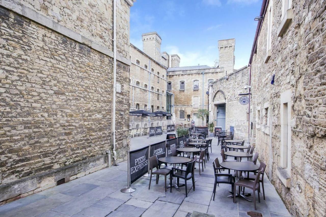 Oxfordshire Living - The Lewis Apartment - Оксфорд Екстериор снимка